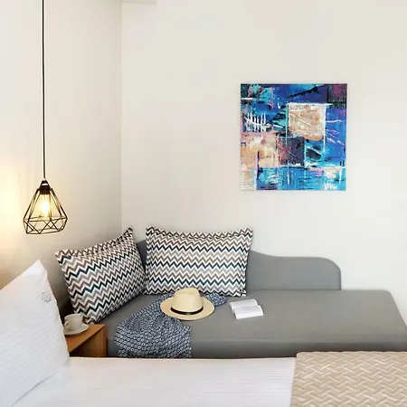 Sea Level By Diomedes Group (adults Only) Polychrono