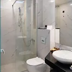 Sea Level By Diomedes Group (adults Only)