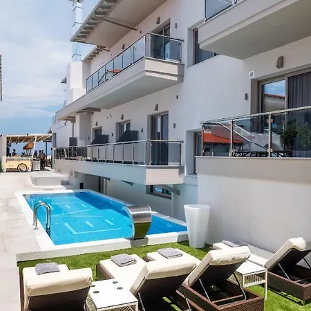 Sea Level By Diomedes Group (adults Only) Polychrono